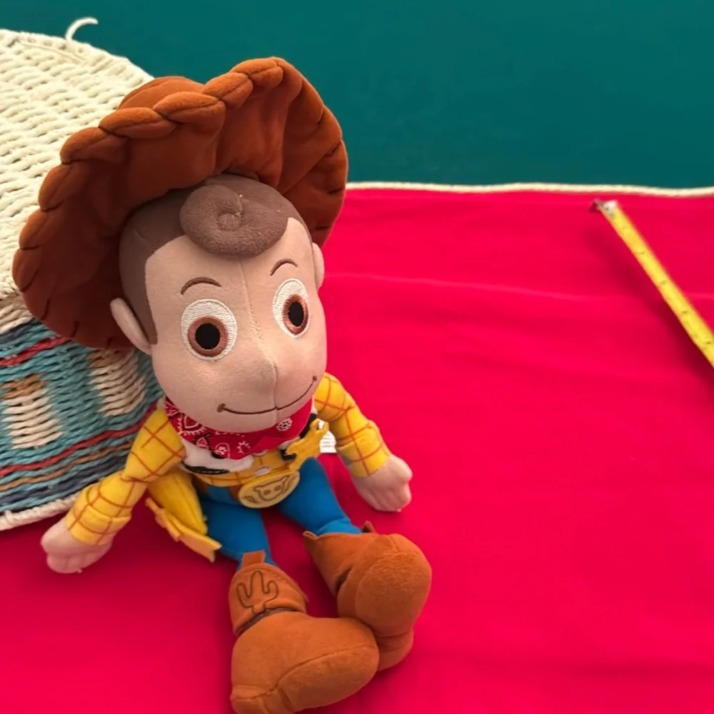 Woody Toy Story 11” red bandana, yellow sheriff’s star. Walt Disney World (OLCC)